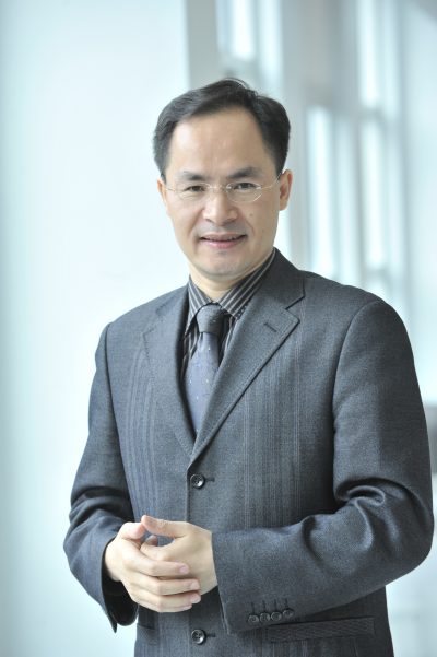 Dr. Luo