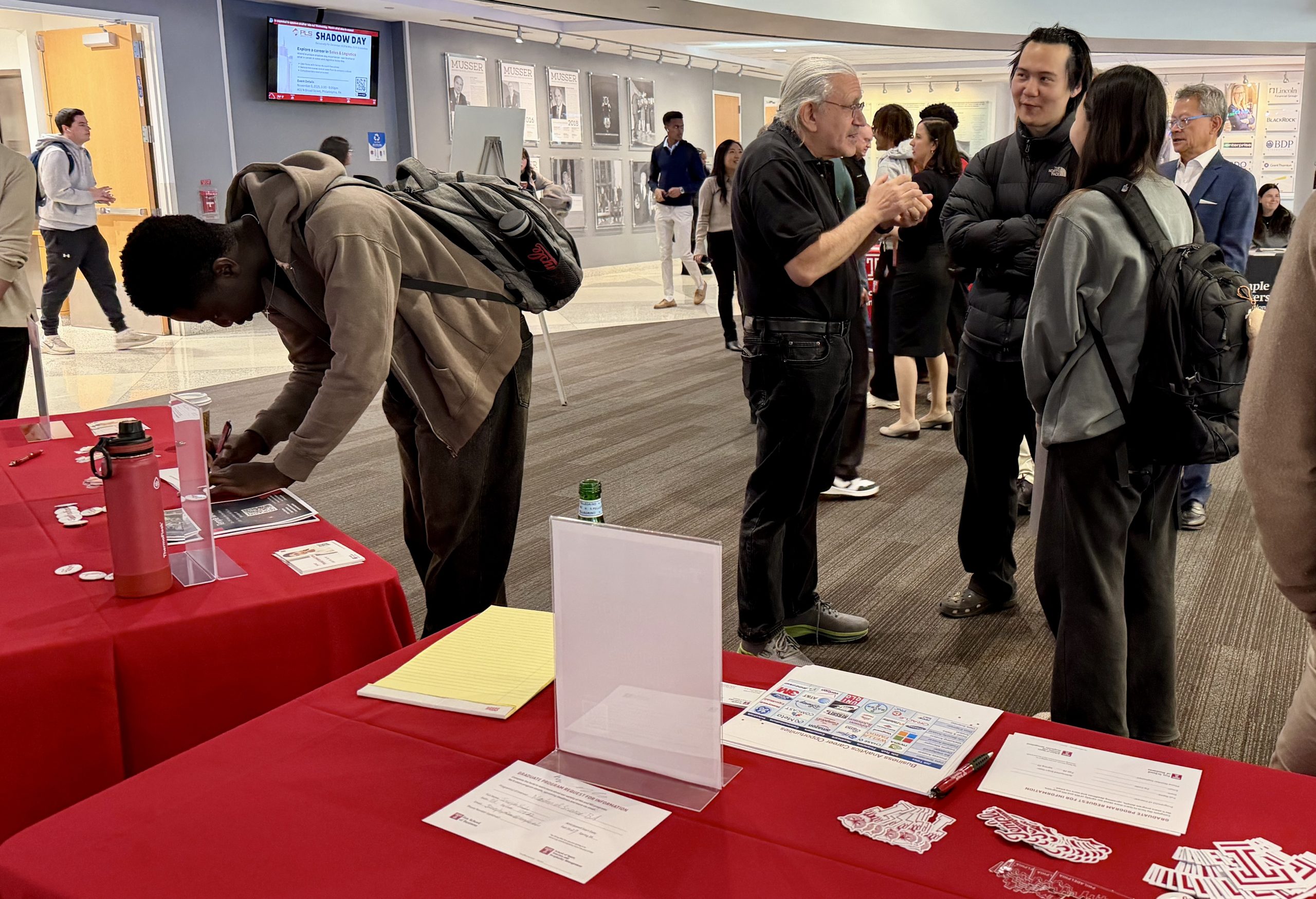 Graduate Program Fair provides students with insights to plan their futures