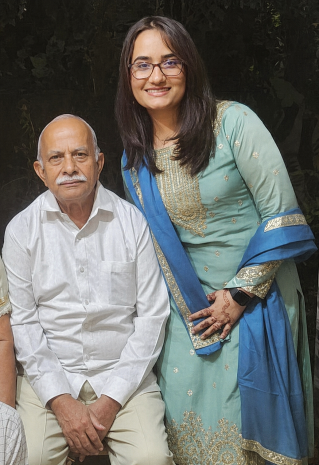 Khushi Patel with her grandfathe